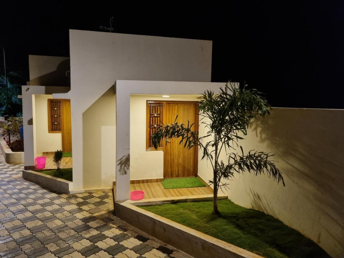 Kuttālam Westn Resorts מראה חיצוני תמונה